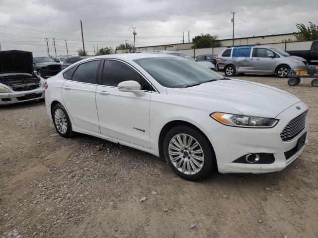 3FA6P0LU2DR226718 - 2013 FORD FUSION SE HYBRID WHITE photo 4