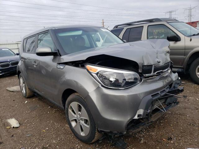 KNDJN2A23G7348037 - 2016 KIA SOUL GRAY photo 4