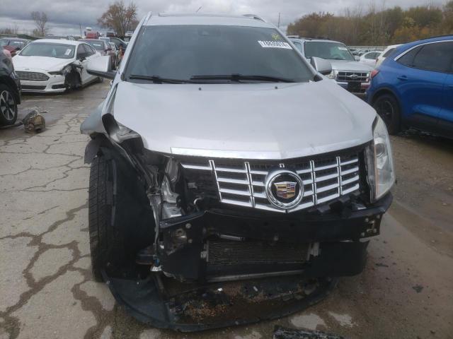 3GYFNCE34FS582468 - 2015 CADILLAC SRX PERFORMANCE COLLECTION Argent photo 5