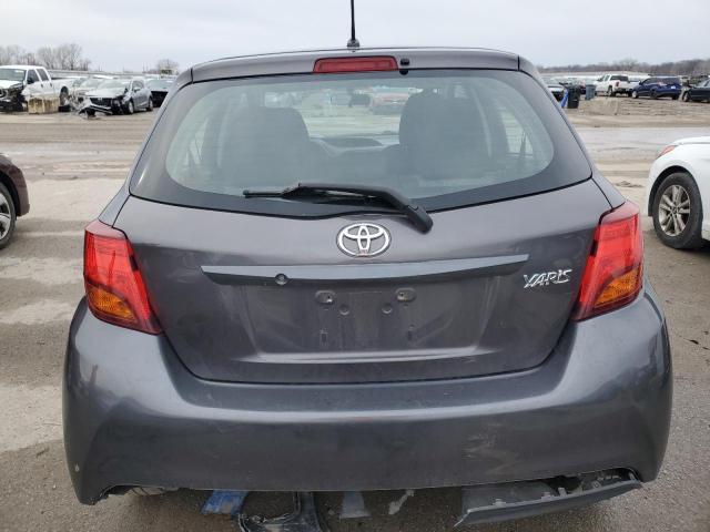 VNKKTUD35FA034389 - 2015 TOYOTA YARIS GRAY photo 6