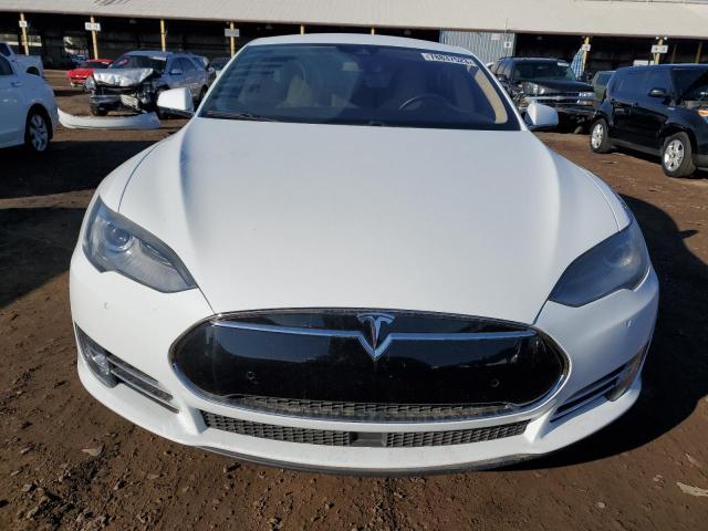 5YJSA1E41FF111982 - 2015 TESLA MODEL S თეთრი ფოტო 5