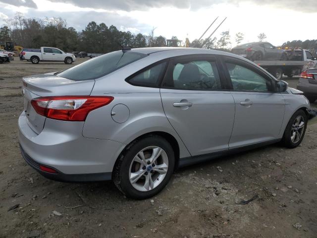 1FADP3F2XDL194585 - 2013 FORD FOCUS SE SILVER photo 3