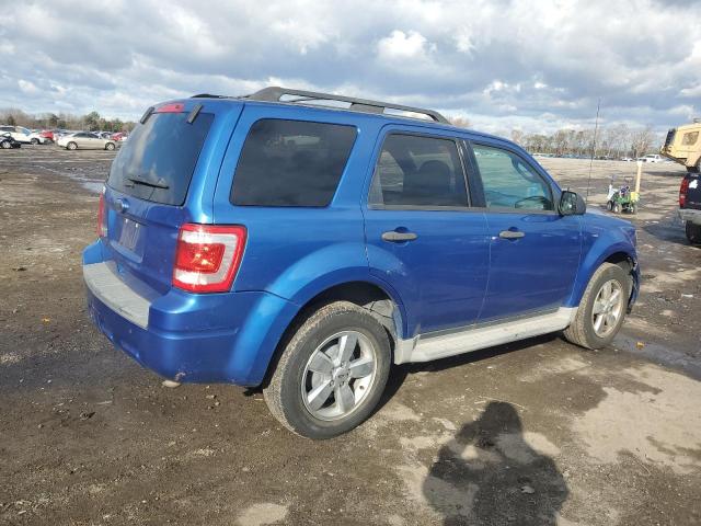 1FMCU0D77BKB70707 - 2011 FORD ESCAPE XLT BLUE photo 3