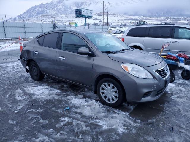 3N1CN7AP8CL902716 - 2012 NISSAN VERSA S GRAY photo 4