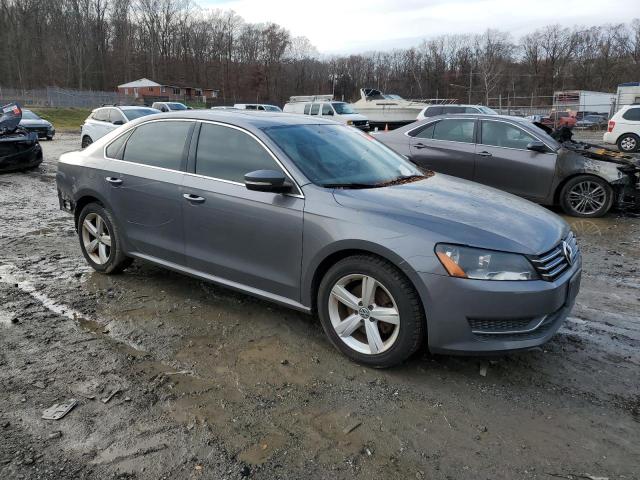 1VWBP7A31DC009300 - 2013 VOLKSWAGEN PASSAT SE GRAY photo 4