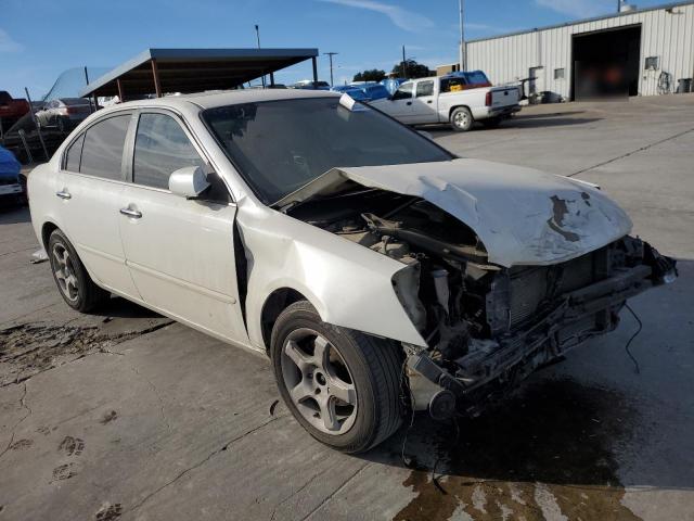 KNAGE124465063486 - 2006 KIA OPTIMA LX WHITE photo 4