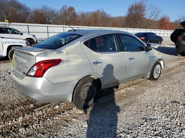 3N1CN7APXDL877867 - 2013 NISSAN VERSA S GRAY photo 3