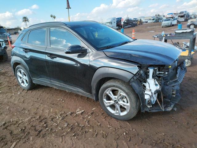 KM8K62AB9NU878783 - 2022 HYUNDAI KONA SEL BLACK photo 4