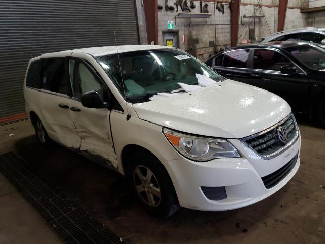 2C4RVAAG1CR353626 - 2012 VOLKSWAGEN ROUTAN S თეთრი ფოტო 4