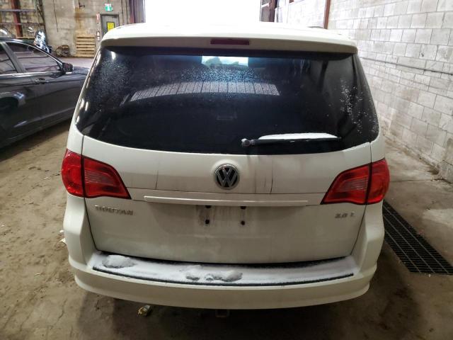 2C4RVAAG1CR353626 - 2012 VOLKSWAGEN ROUTAN S თეთრი ფოტო 6