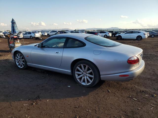 SAJDA41C452A42427 - 2005 JAGUAR XK8 SILVER photo 2