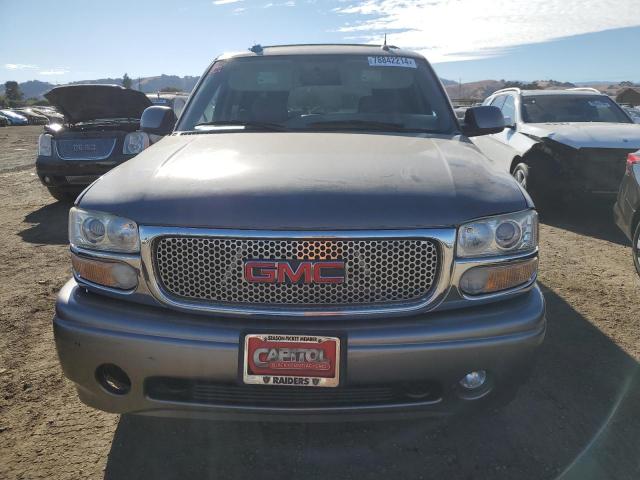 1GKFK66U65J108114 - 2005 GMC YUKON XL DENALI GRAY photo 5