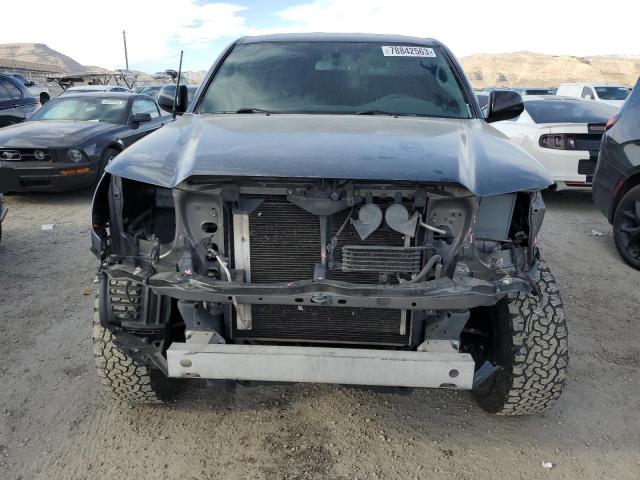 3TMJU4GN4CM136263 - 2012 TOYOTA TACOMA DOUBLE CAB PRERUNNER GRAY photo 5