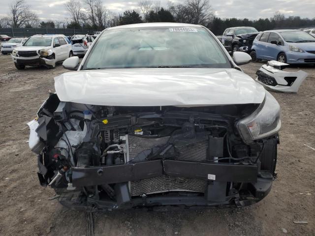 3KPA25AD0NE494307 - 2022 KIA RIO S WHITE photo 5