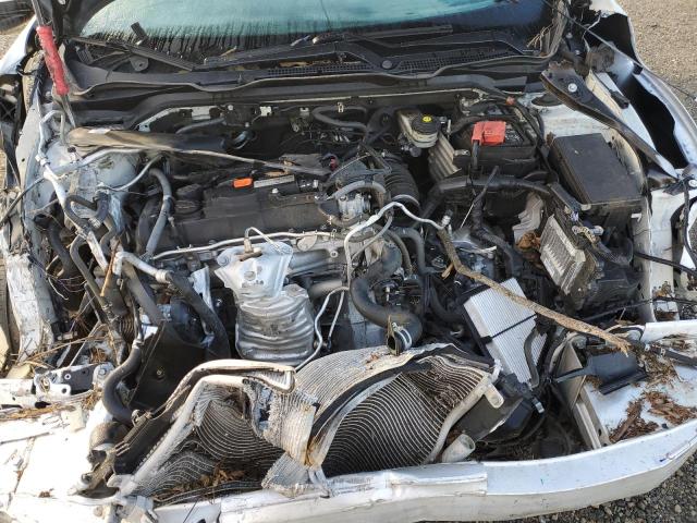 2HGFC2F70JH533417 - 2018 HONDA CIVIC EX WHITE photo 11