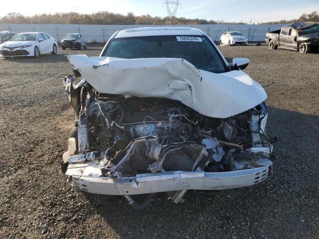 2HGFC2F70JH533417 - 2018 HONDA CIVIC EX WHITE photo 5