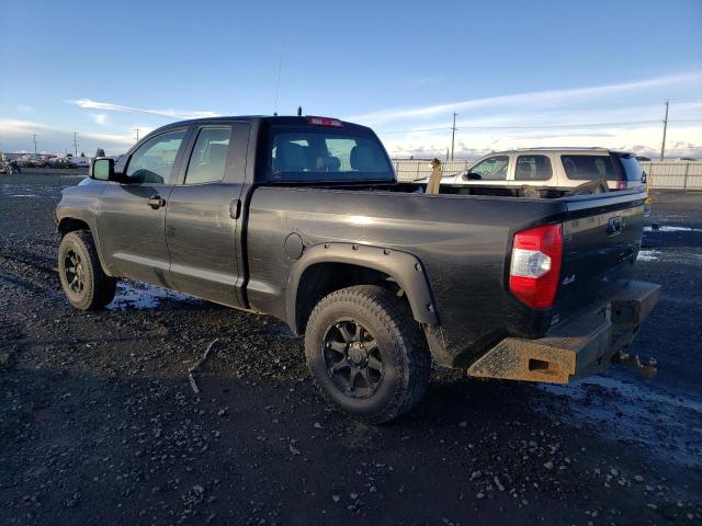 5TFUM5F14HX069618 - 2017 TOYOTA TUNDRA DOUBLE CAB SR/SR5 BLACK photo 2