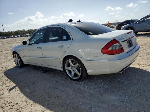 WDBUF72X38B281566 - 2008 MERCEDES-BENZ E 550 WHITE photo 2