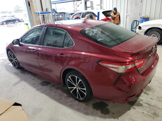 4T1B11HK7JU603356 - 2018 TOYOTA CAMRY L MAROON photo 2