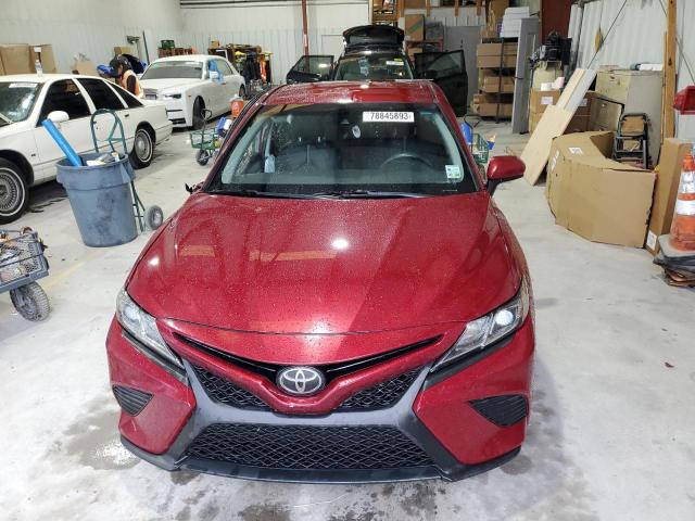 4T1B11HK7JU603356 - 2018 TOYOTA CAMRY L MAROON photo 5