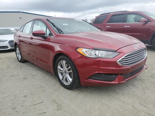 3FA6P0HD2JR250991 - 2018 FORD FUSION SE RED photo 4