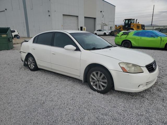 1N4AL11D15N927785 - 2005 NISSAN ALTIMA S WHITE photo 4