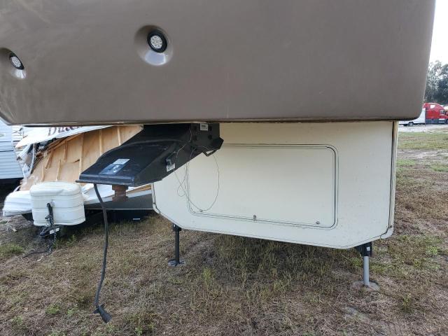 4X4FCRK24GS214387 - 2016 CEDR CREEK WHITE photo 8