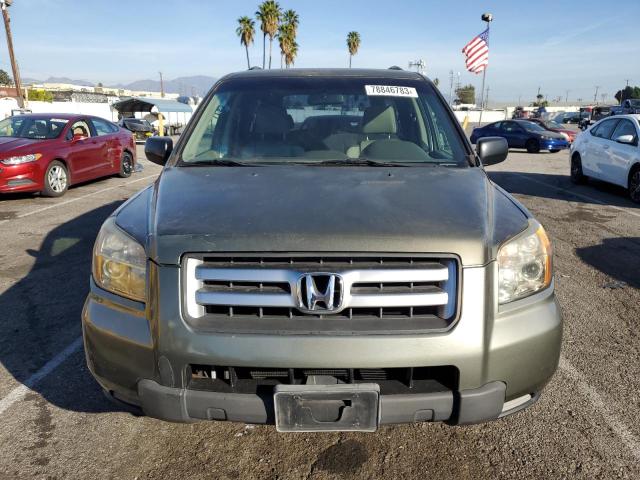 5FNYF28196B017772 - 2006 HONDA PILOT LX GREEN photo 5