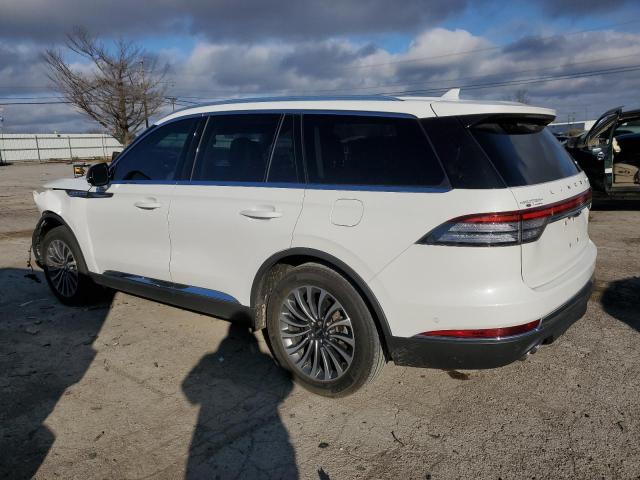 5LM5J7XC3LGL31154 - 2020 LINCOLN AVIATOR RESERVE WHITE photo 2