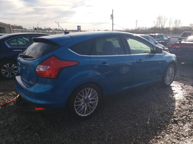 1FAHP3M21CL478996 - 2012 FORD FOCUS SEL BLUE photo 3