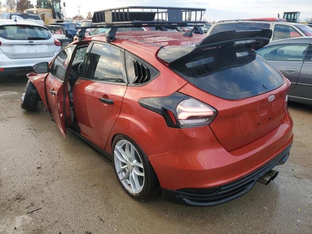 1FADP3K25JL324595 - 2018 FORD FOCUS SE ORANGE photo 2