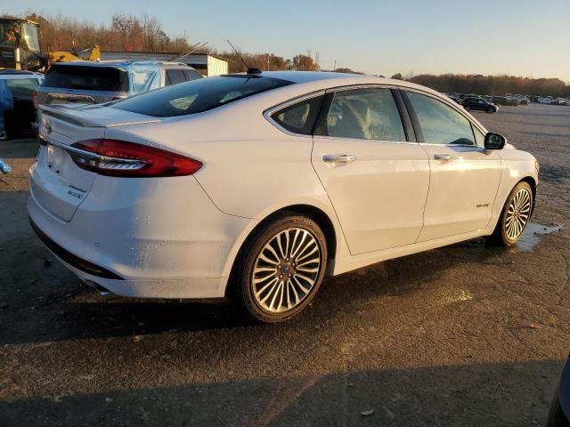 3FA6P0RU0JR151567 - 2018 FORD FUSION TITANIUM/PLATINUM HEV WHITE photo 3