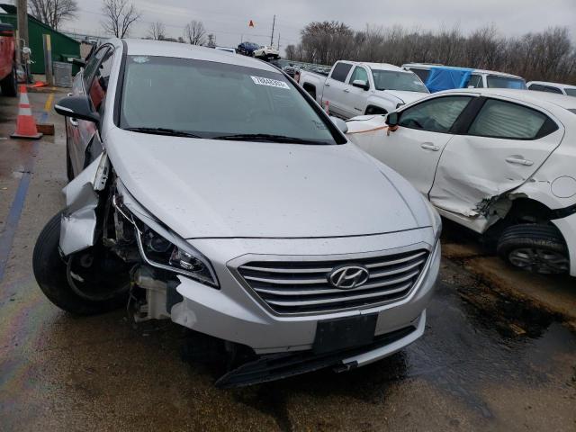 5NPE24AF0GH365365 - 2016 HYUNDAI SONATA SE SILVER photo 5