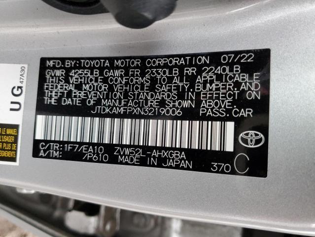 JTDKAMFPXN3219006 - 2022 TOYOTA PRIUS PRIM LE SILVER photo 12