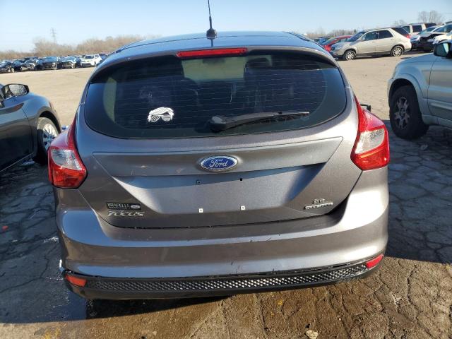 1FADP3K27DL267675 - 2013 FORD FOCUS SE GRAY photo 6