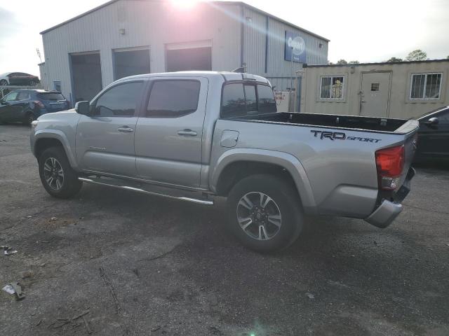 5TFAZ5CN9GX011188 - 2016 TOYOTA TACOMA DOUBLE CAB SILVER photo 2