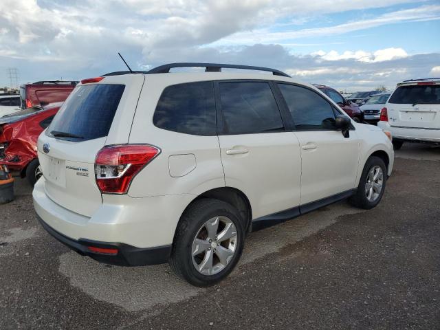 JF2SJABC7FH457483 - 2015 SUBARU FORESTER 2.5I WHITE photo 3