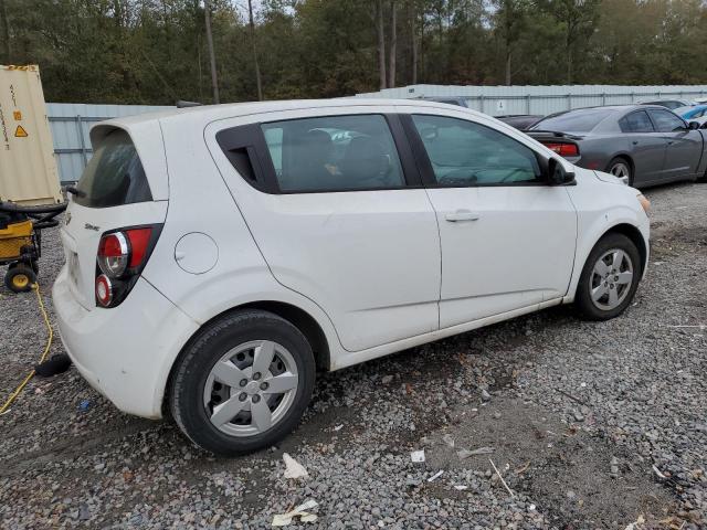 1G1JA6SH7D4168121 - 2013 CHEVROLET SONIC LS 白色 照片 3