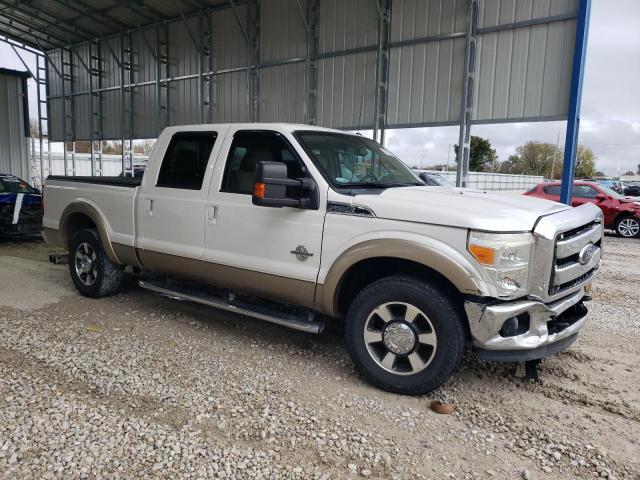 1FT7W2AT5BEC05899 - 2011 FORD F250 SUPER DUTY WHITE photo 4