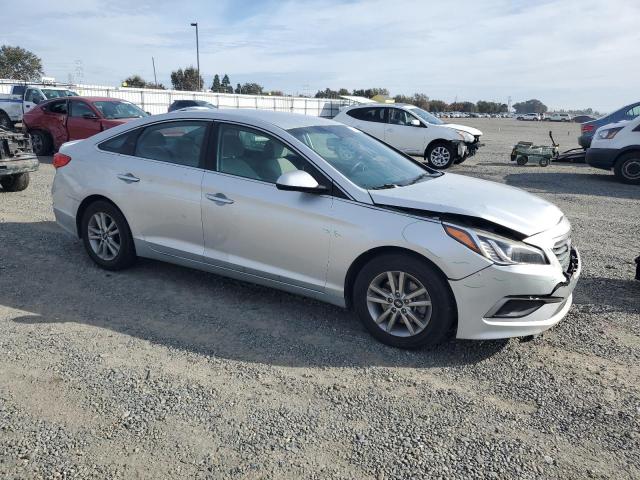 5NPE24AF3HH558241 - 2017 HYUNDAI SONATA SE SILVER photo 4