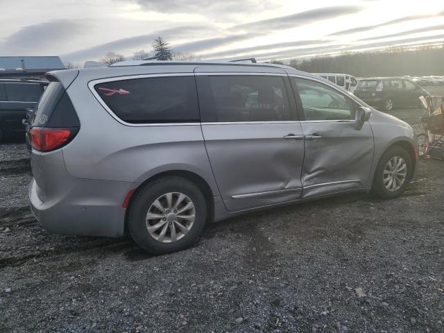 2C4RC1BGXKR555349 - 2019 CHRYSLER PACIFICA TOURING L SILVER photo 3