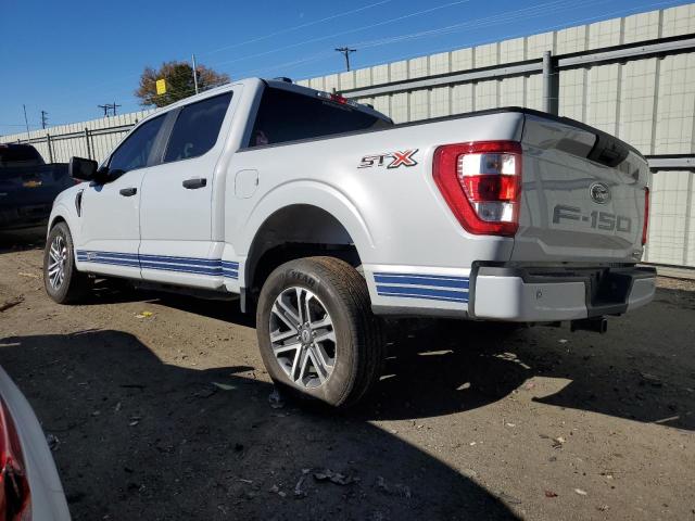 1FTEW1CPXNKD96792 - 2022 FORD F150 SUPERCREW WHITE photo 2