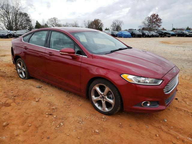 1FA6P0HD3E5403676 - 2014 FORD FUSION SE MAROON photo 4