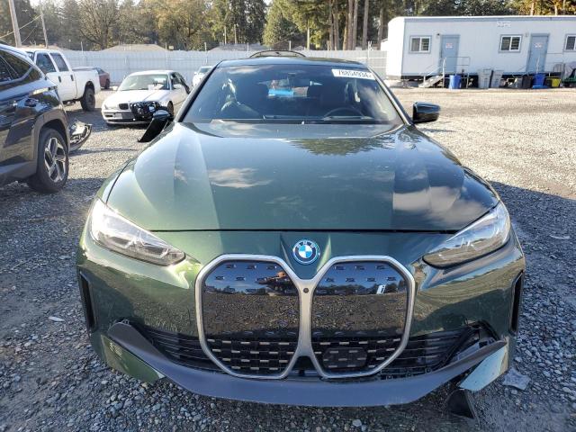 WBY43AW01RFT35332 - 2024 BMW I4 EDRIVE 35 GREEN photo 5