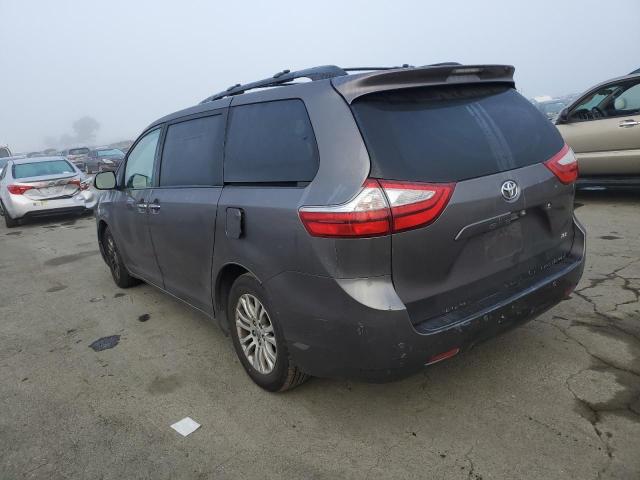 5TDYK3DC1FS607453 - 2015 TOYOTA SIENNA XLE GRAY photo 2