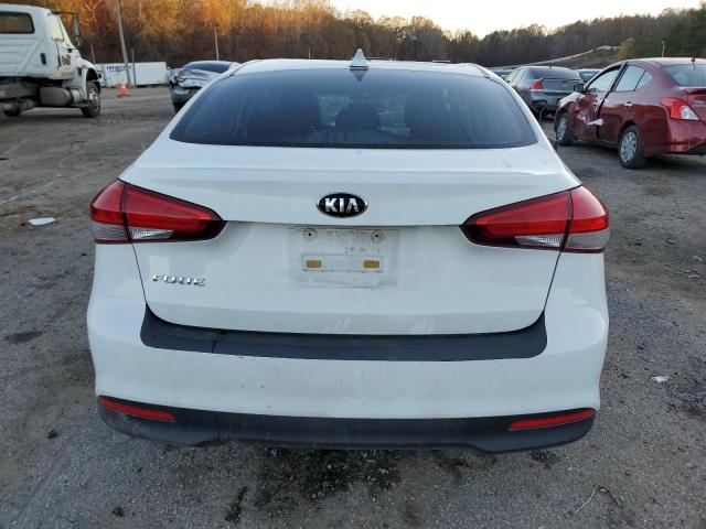 3KPFK4A72HE083408 - 2017 KIA FORTE LX WHITE photo 6