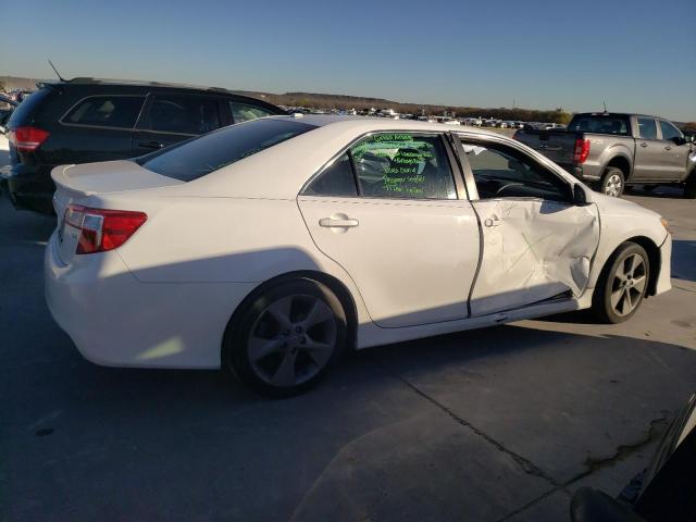 4T1BK1FK9CU016305 - 2012 TOYOTA CAMRY SE WHITE photo 3