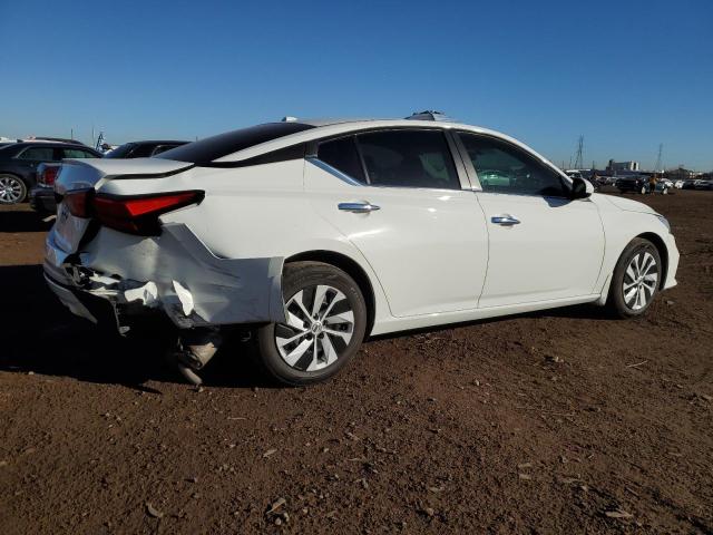 1N4BL4BV8KN316449 - 2019 NISSAN ALTIMA S WHITE photo 3