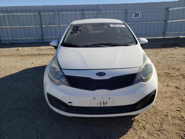 KNADM4A37D6104961 - 2013 KIA RIO LX WHITE photo 5