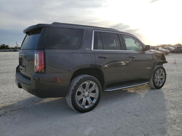 1GKS1AKC6JR228444 - 2018 GMC YUKON SLE GRAY photo 3